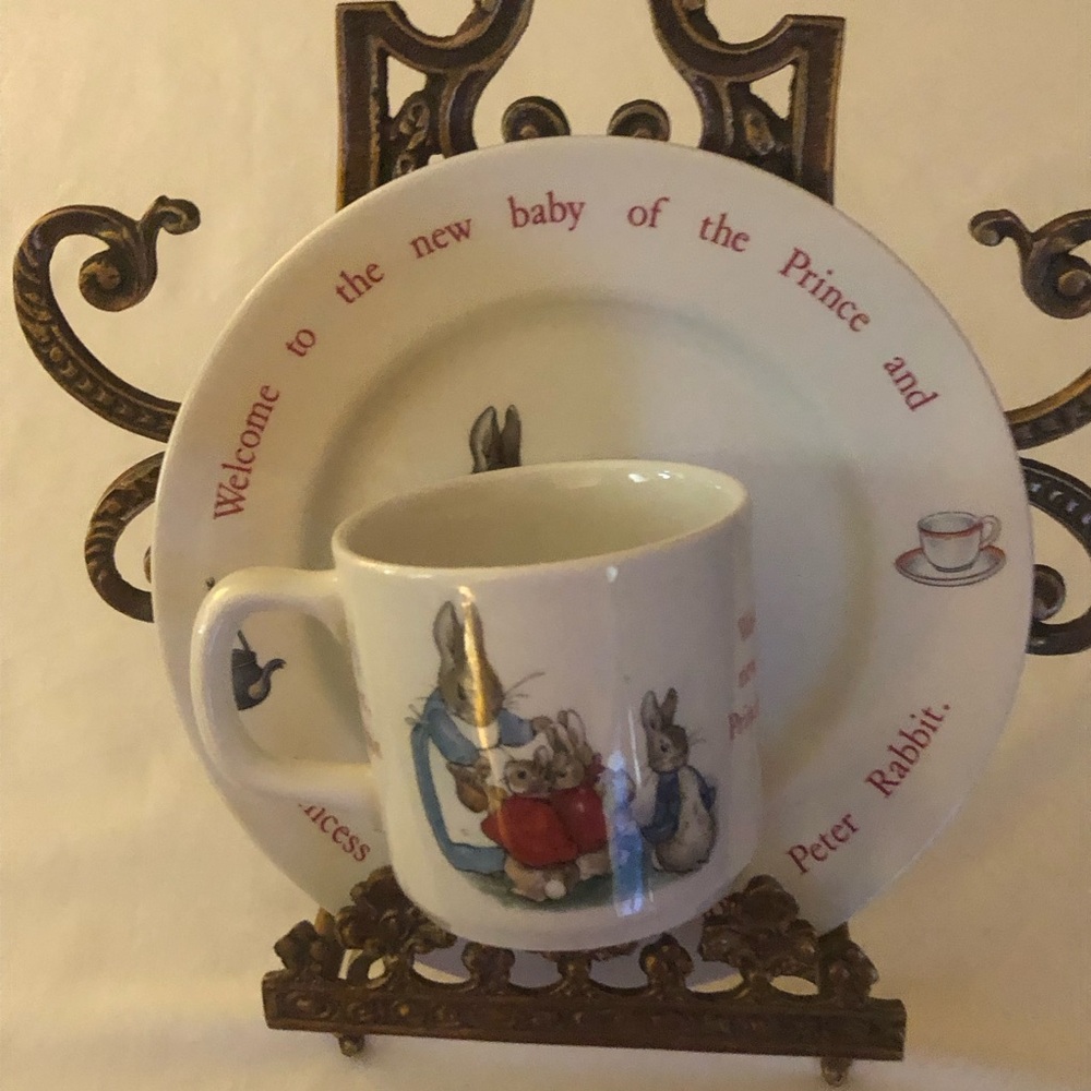 Wedgwood Peter Rabbit White Ceramic Child’s Cup/Plate Celebrating Prince William